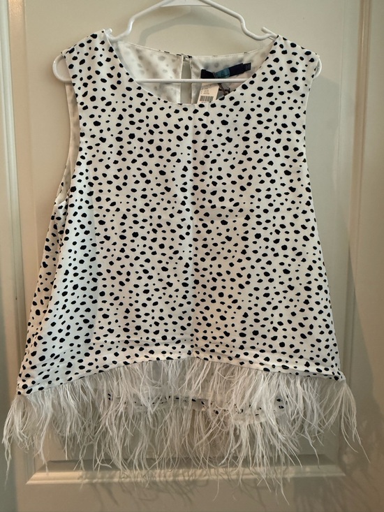 Eva Franco Other - White Sleeveless Polka Dot Feather Hem Top & Matching Bottoms